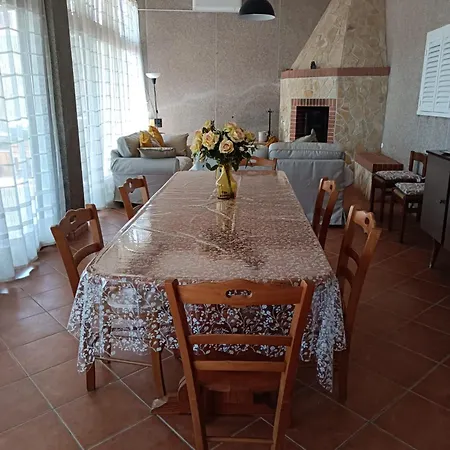 Appartement Pm 1 Via Ovidio Leporano